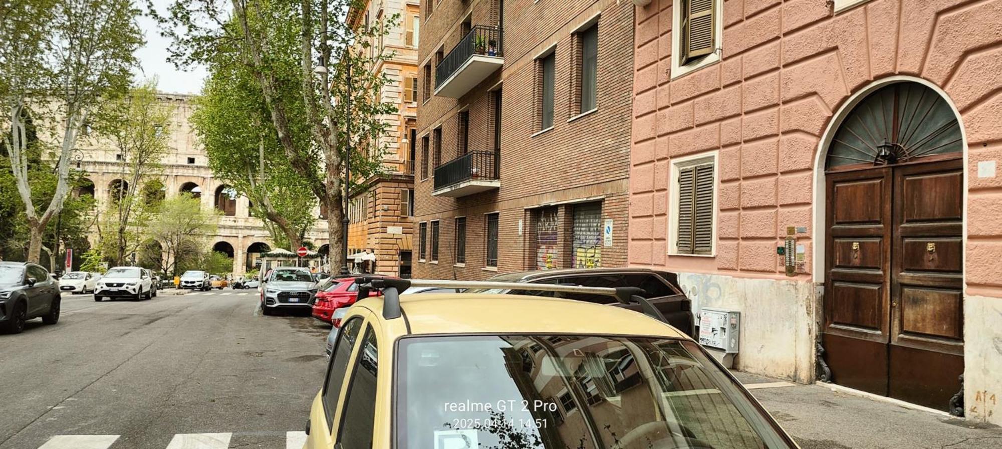 Casa Vacanza Colosseo Whole Holiday Home Apartment Da Pamino & Priscilla Rzym Zewnętrze zdjęcie